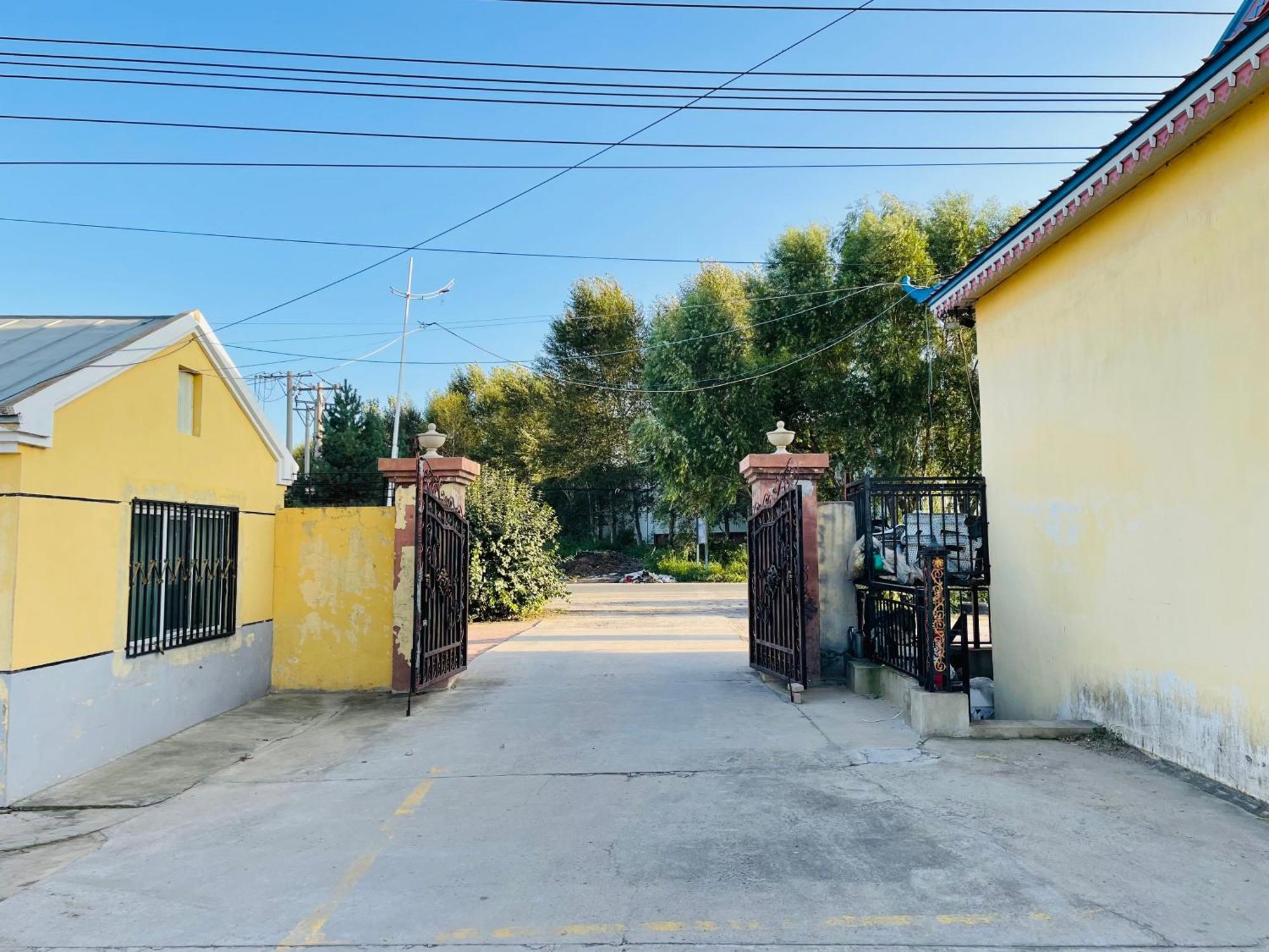 Hotel 哈尔滨机场东方红运宾馆 Exterior foto