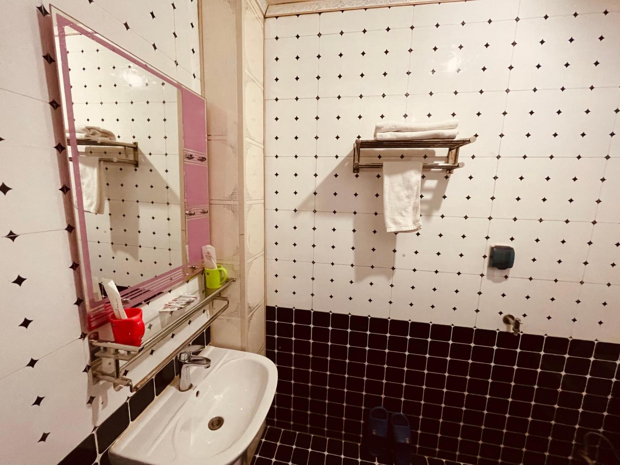 Hotel 哈尔滨机场东方红运宾馆 Habitación foto