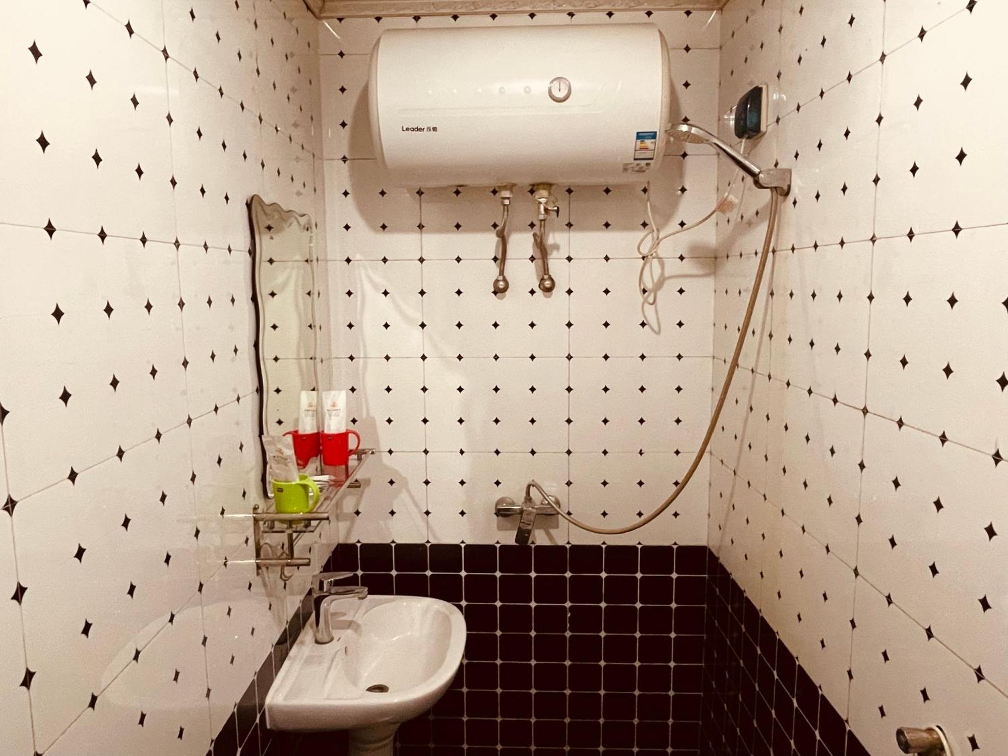 Hotel 哈尔滨机场东方红运宾馆 Habitación foto